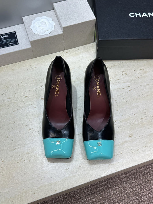 CC Square Toe Block Heel Pumps 90mm Black Teal Patent Leather 896863