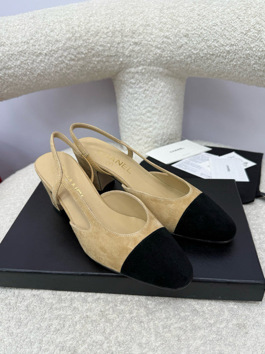 CC 25A Slingback Beige Suede