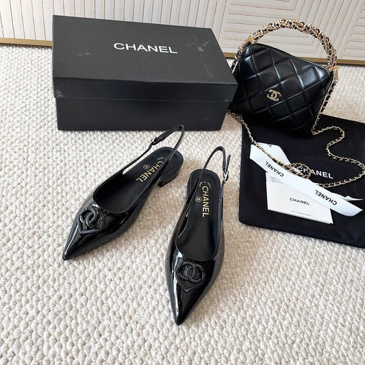 CC 26s Pointed-Toe Flats Slingback Black Patent Leather 787143