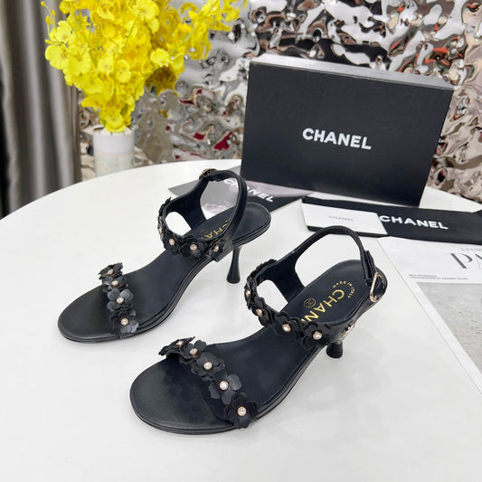 CC 26s Floral Sandal 7.5cm Beige Sheepskin 867464