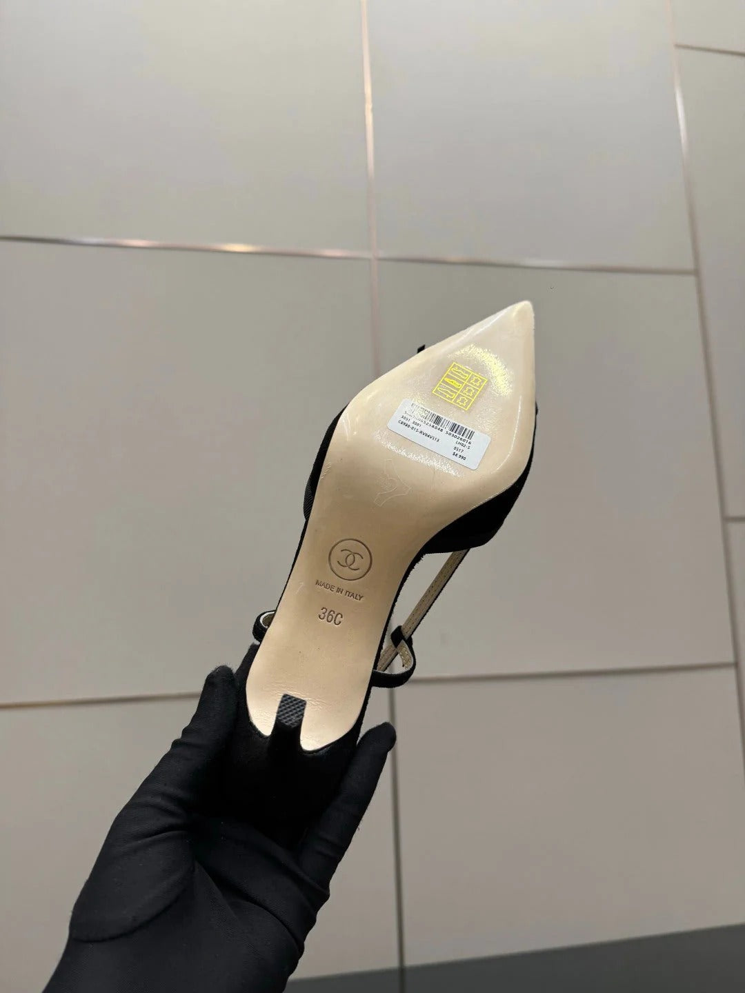 CC 26s Slingback 65 Black Suede Cowhide 651326