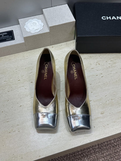 CC Square Toe Block Heel Pumps 90mm Gold Metallic Patent Leather 896864