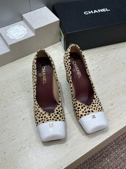 CC Cap Toe Pumps 90mm Leopard Beige White Pony Hair & Patent Leather 896860