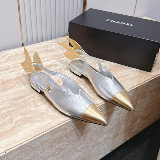 CC Métiers d'Art 2026 Slingback Flats Silver Metallic Lambskin 898973