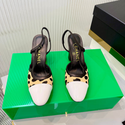 CC Slingback 9cm White Beige Leopard-Print Leather 923846