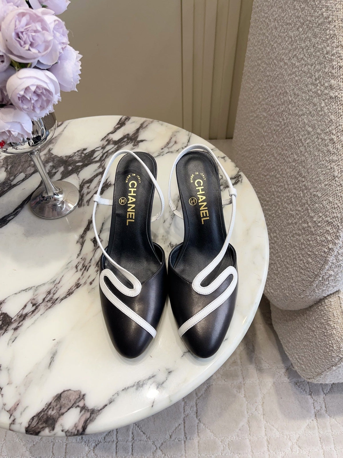 CC Métiers d’art 2026 Slingback 7.5cm Black Lambskin 808100