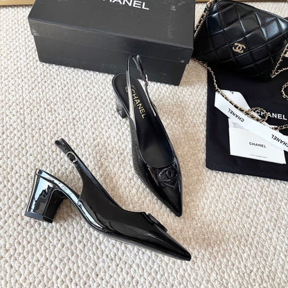 CC 26s Pointed-Toe Slingback Black Patent Leather 787142