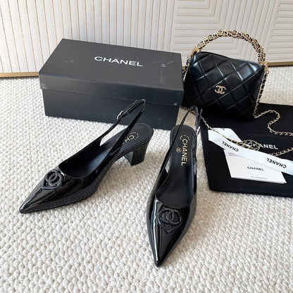 CC 26s Pointed-Toe Slingback Black Patent Leather 787142