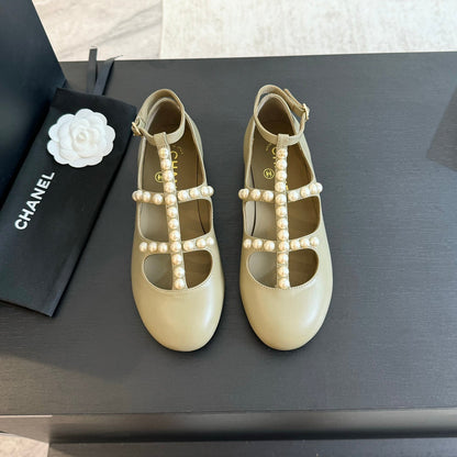 MARY JANES SHOES EICRU BEIGE GOATSKIN WITH FAUX PEARL
