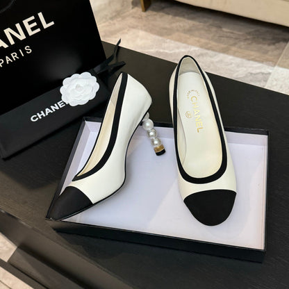 CC 25S Pump 85mm White Calfskin Black Grosgrain