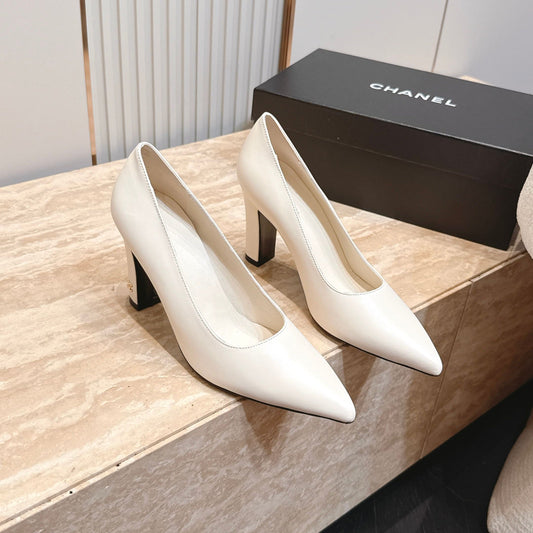 CC Métiers d’art 2026 Pumps 9.5cm White Sheepskin 898966