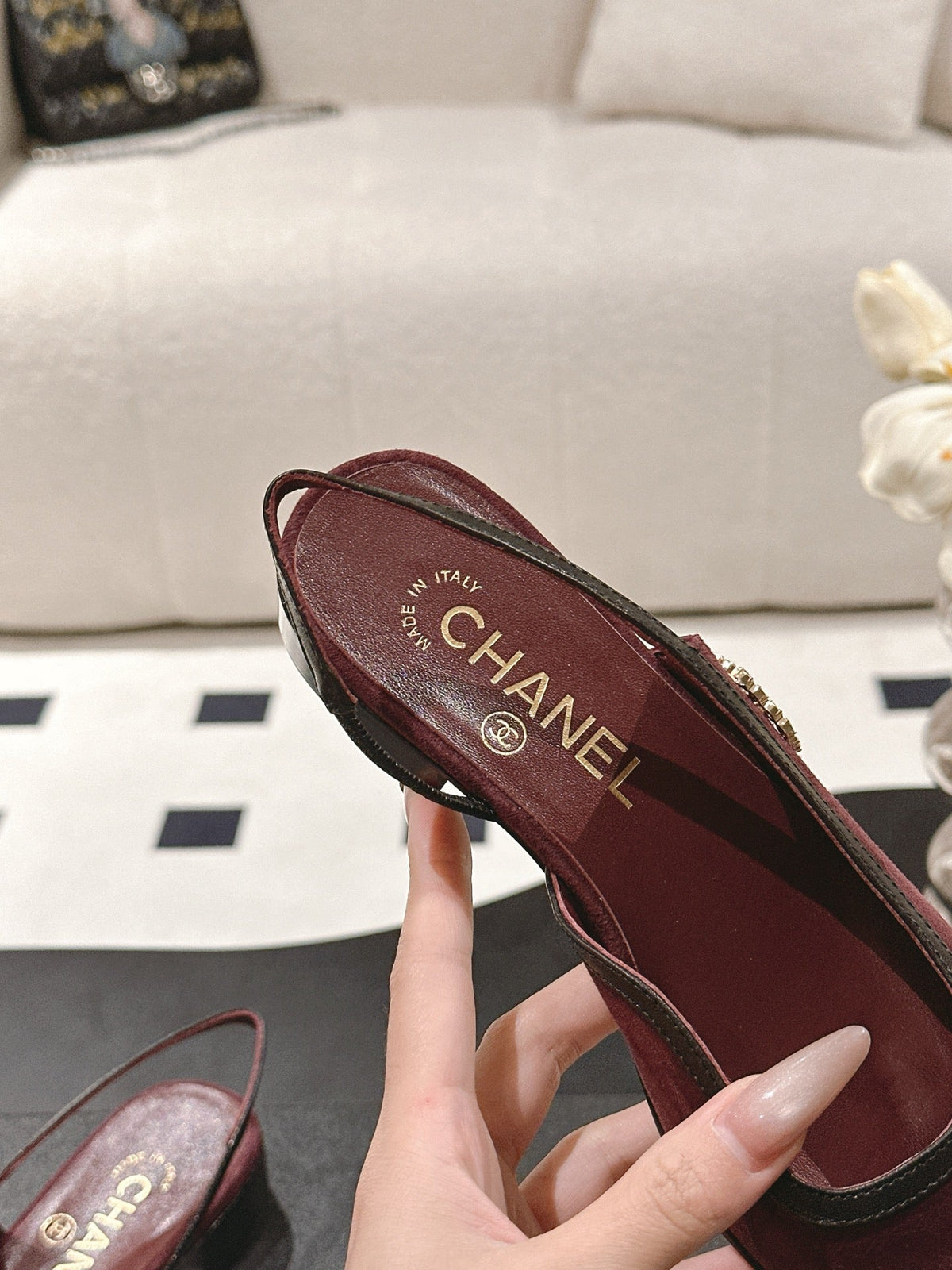 cc 2024k slingback 30mm burgundy suede black pattern calfskin 237502