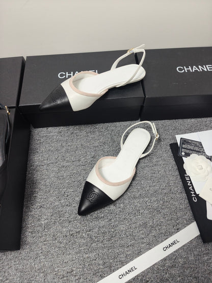 CC 26s Slingback Pointed Black White Leather 681975