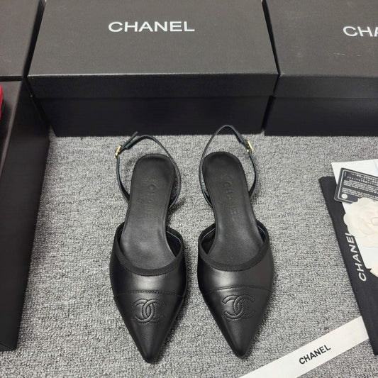 CC 26s Slingback Pointed Black Leather 681977