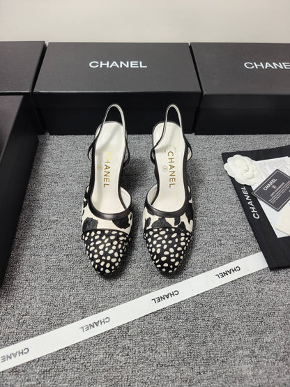 CC SS 2026 Slingbacks 9.5cm White Black Calfskin Lambskin