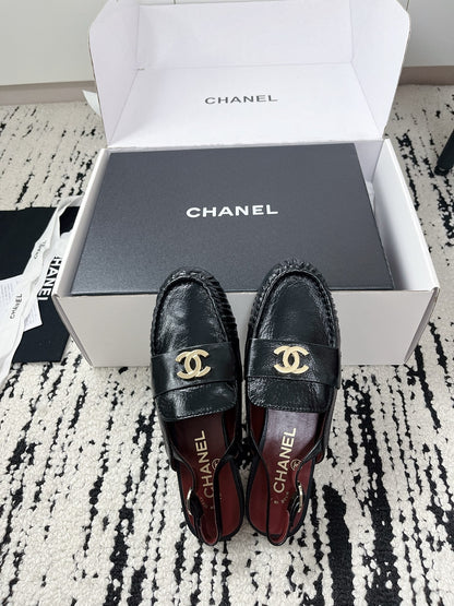 CC 26A Métiers d’art 2026 Slingback Black Glossy Sheepskin 900760
