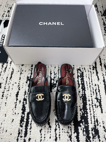 CC 26A Métiers d’art 2026 Slingback Black Glossy Sheepskin 900760