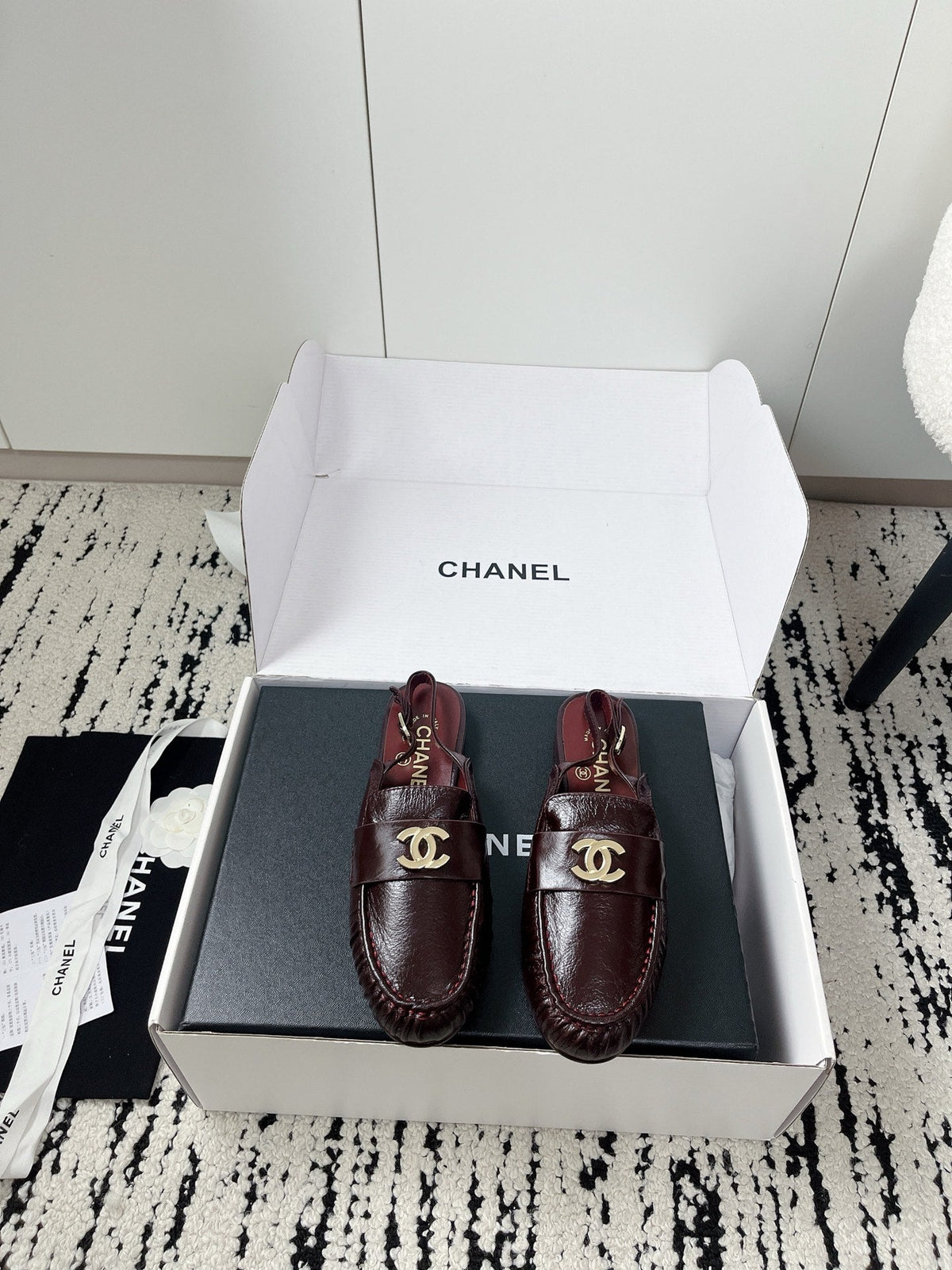 CC 26A Métiers d’art 2026 Slingback Burgundy Glossy Sheepskin 900761