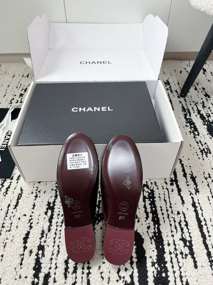 CC 26A Métiers d’art 2026 Slingback Burgundy Glossy Sheepskin 900761