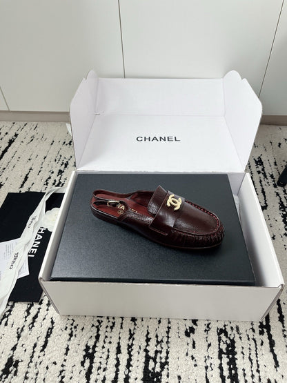 CC 26A Métiers d’art 2026 Slingback Burgundy Glossy Sheepskin 900761