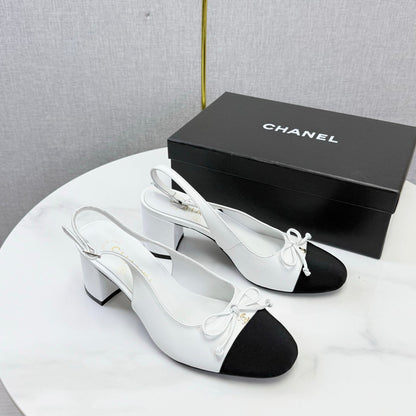 CC 26s Slingback Heels 4.5cm White Black Lambskin Fabric