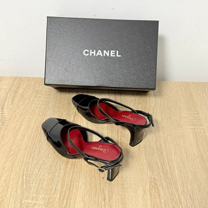 CC Métiers d’art 2026 Slingbacks 6.5cm Black Patent Calfskin 865640