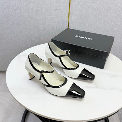 CC 26s Slingback Black White Sheepskin 904477