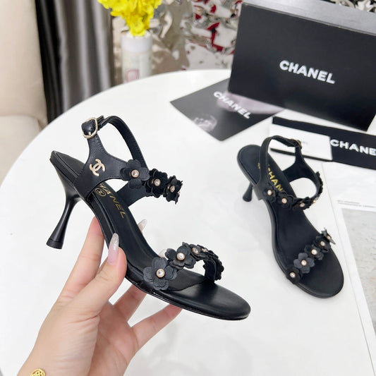 CC 26s Floral Sandal 7.5cm Beige Sheepskin 867464
