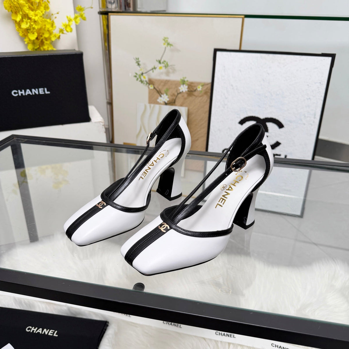CC 26s Slingback Black White Leather 867505
