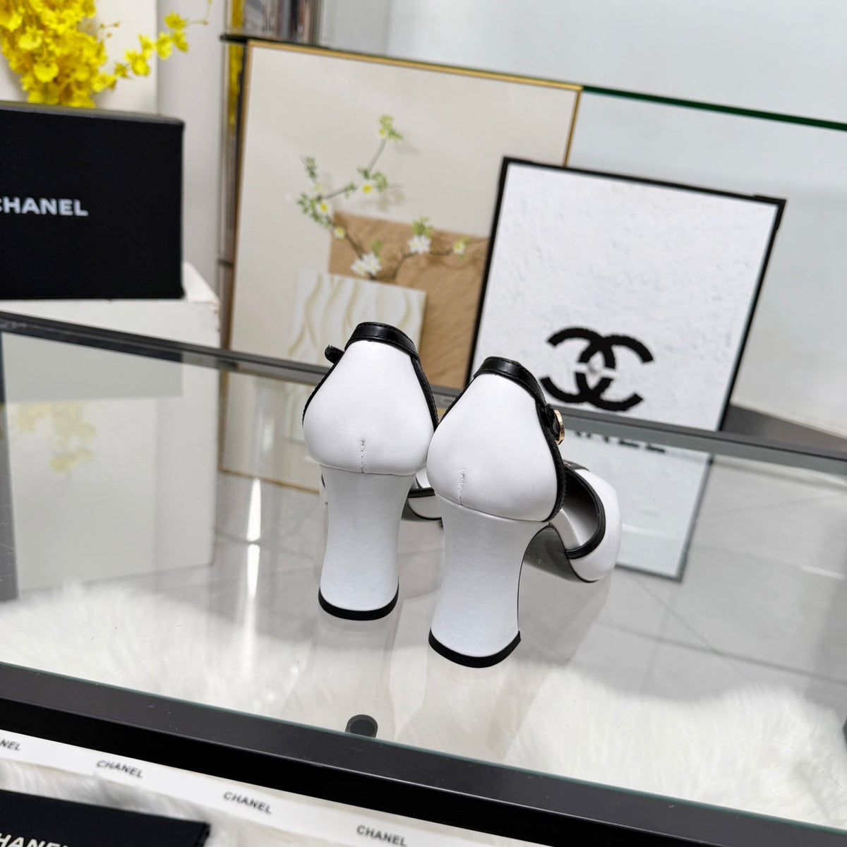 CC 26s Slingback Black White Leather 867505