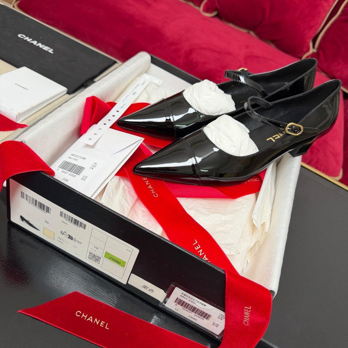 CC 26s Mary Janes Black Patent Calfskin 742767