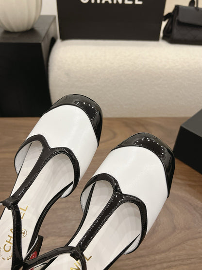 CC 26s Mary Jane Black White Lambskin Patent Leather 915322