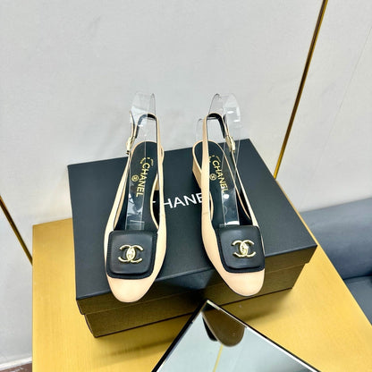 CC Slingback 25s In Beige Mix Black Calfskin With Gold Hardware