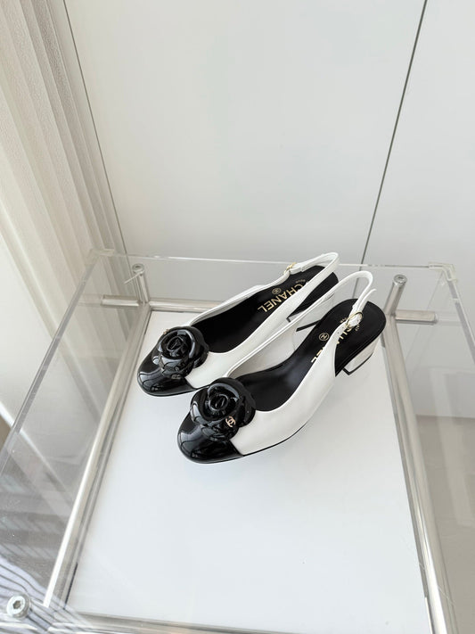 CC 26s Slingback Floral 3.5cm Black White Patent Leather 597415