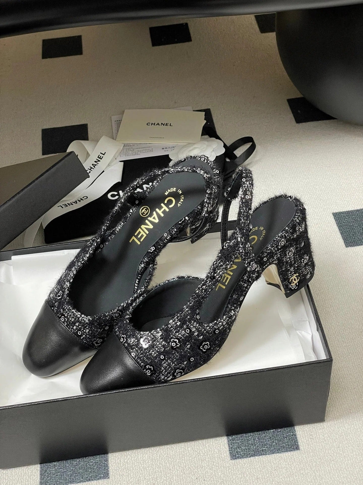 CC 26s Slingback 65 Black Tweed Sheepskin 649418