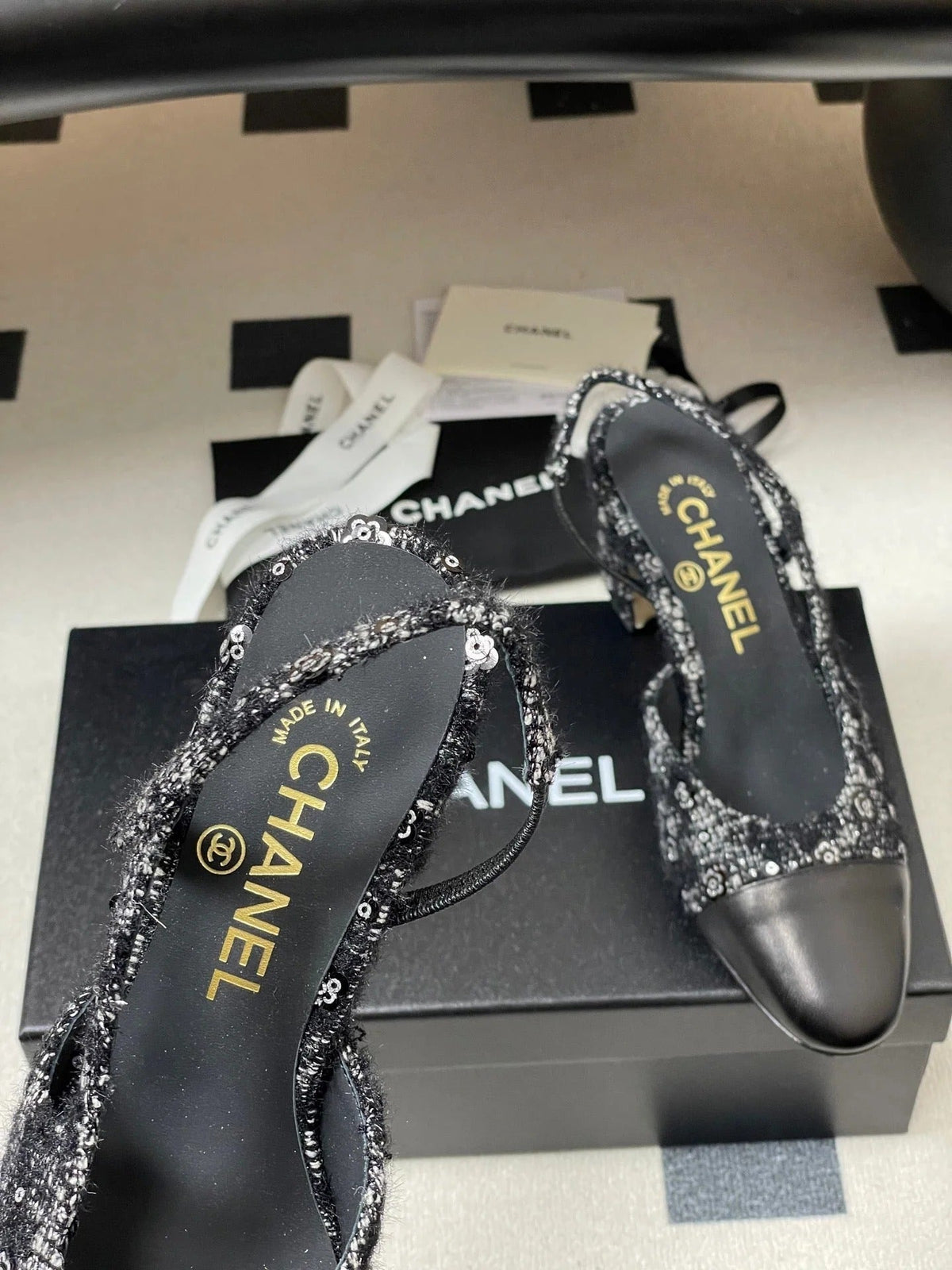 CC 26s Slingback 65 Black Tweed Sheepskin 649418